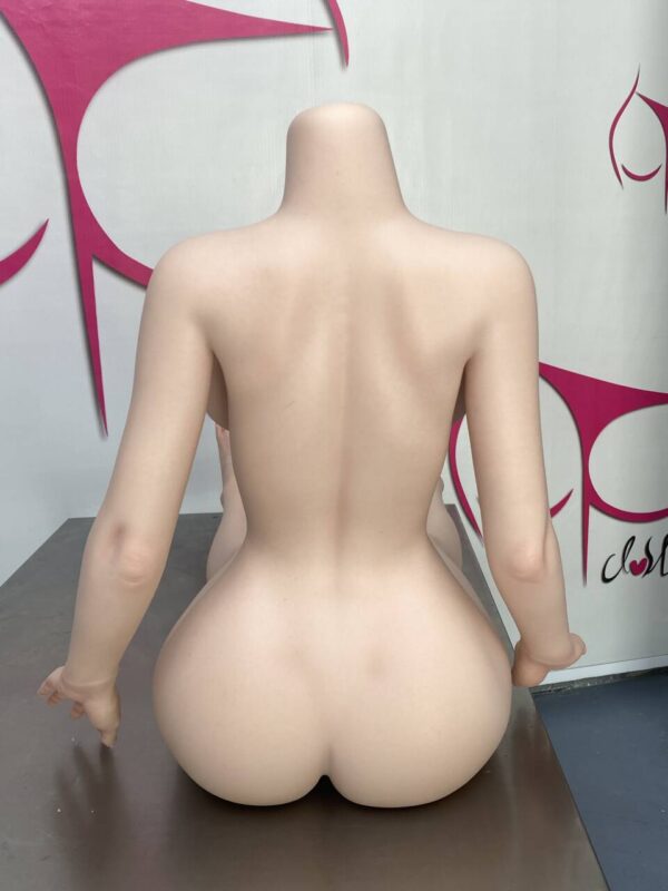 Minor Flaw No.3 160E White Silicone Doll