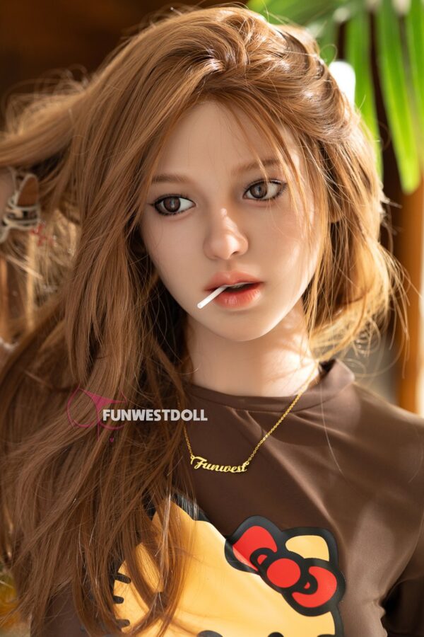 FWD106 #050 Asian Clara